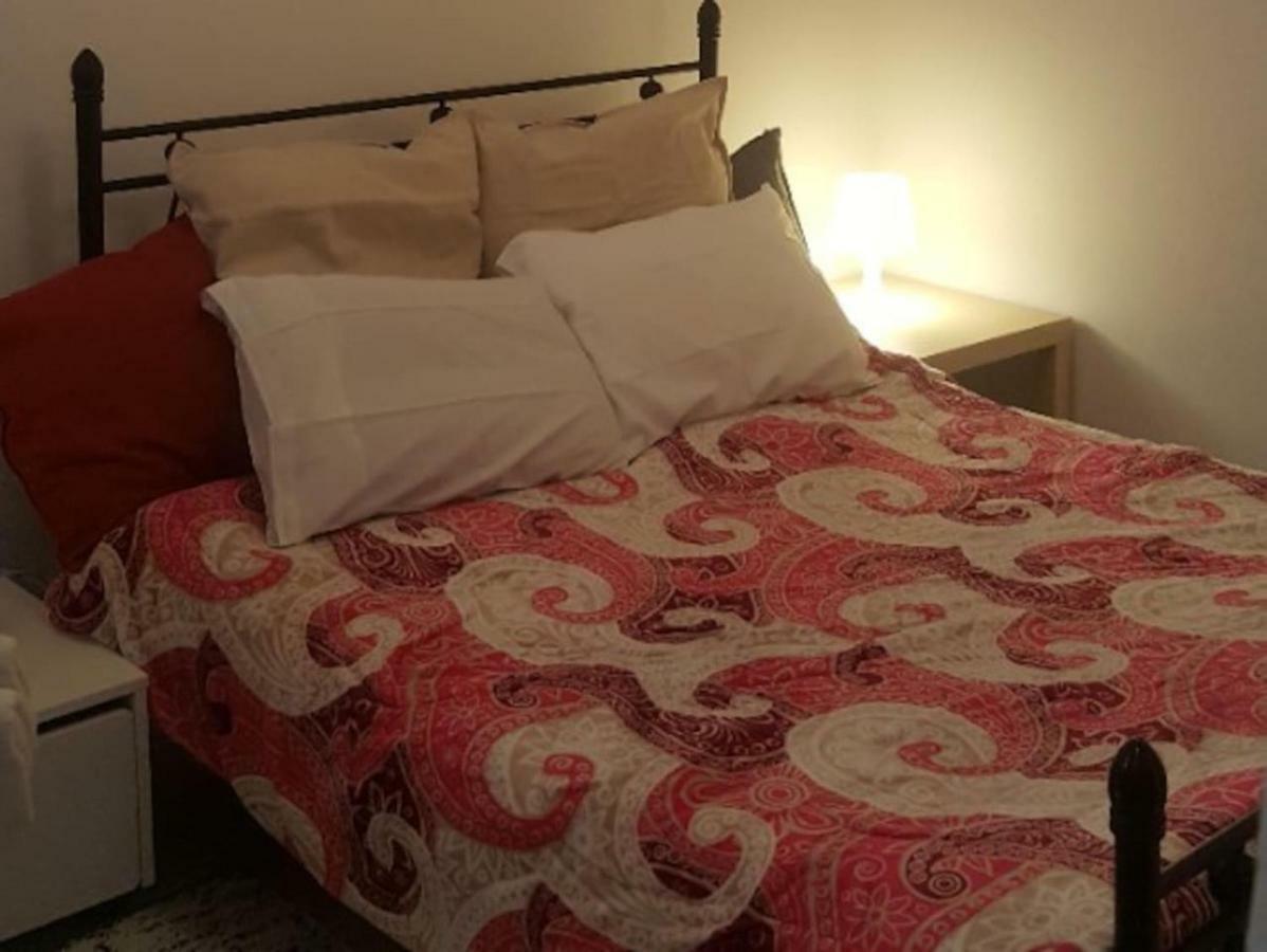 Apartment By Sepolia Metro-Ησυχη Γκαρσονιερα Κοντα Στο Μετρό Athen Eksteriør bilde